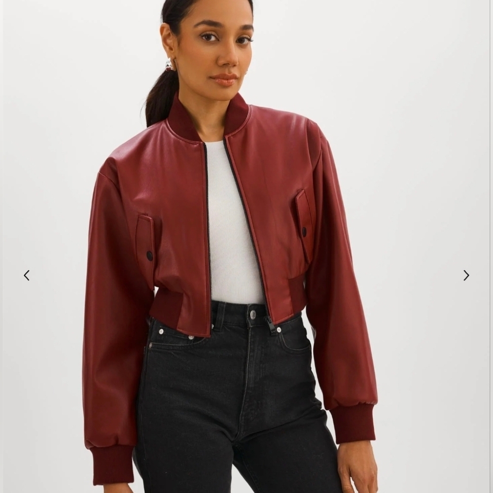 LeMarque Evelin Faux Leather Cropped Bomber Size XS Red Brown Brick Color Syrah